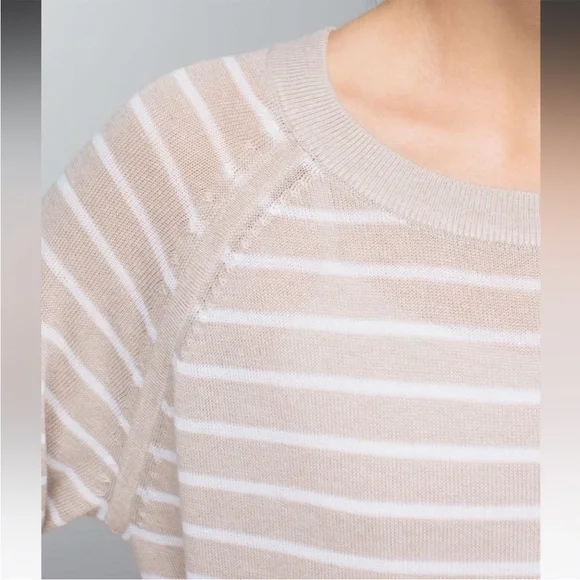 EUC Lululemon Post Savasana Striped Tan White Pullover Sweater- Size 6 - Picture 5 of 13